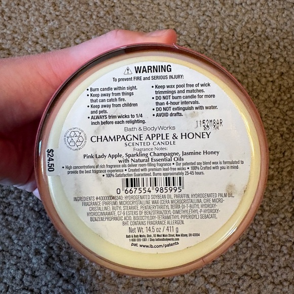 Bath and Body Works Champagne Apple and Honey Scented 3 Wick Candle - Picture 4 of 4